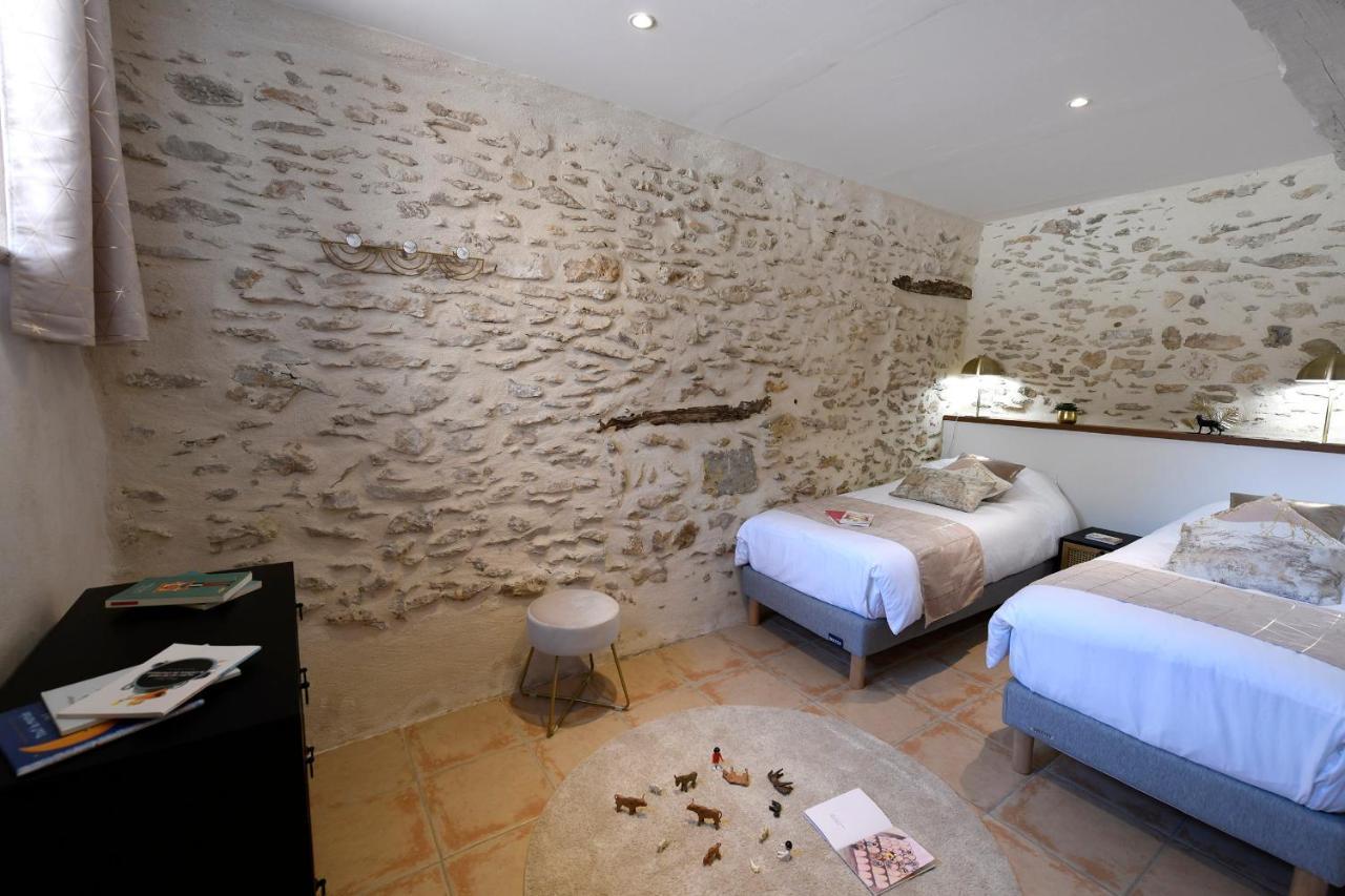 Des Demoiselles En Luberon Holiday home *