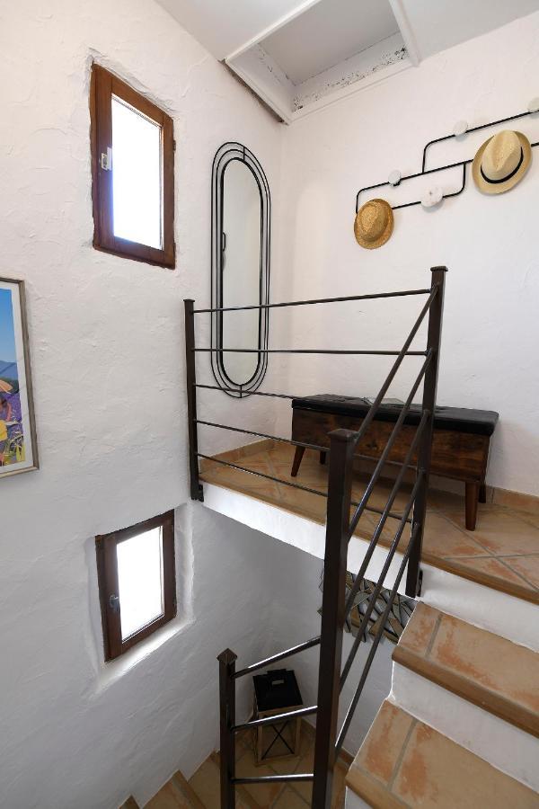 Des Demoiselles En Luberon Holiday home Roussillon (Vaucluse)
